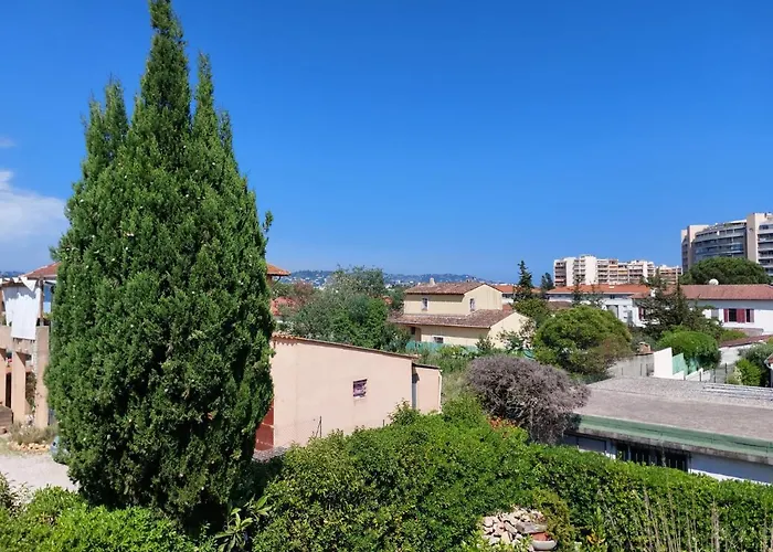 Appart 2 Pieces Independant Dans Villa Proche Centre Ville Au Calme